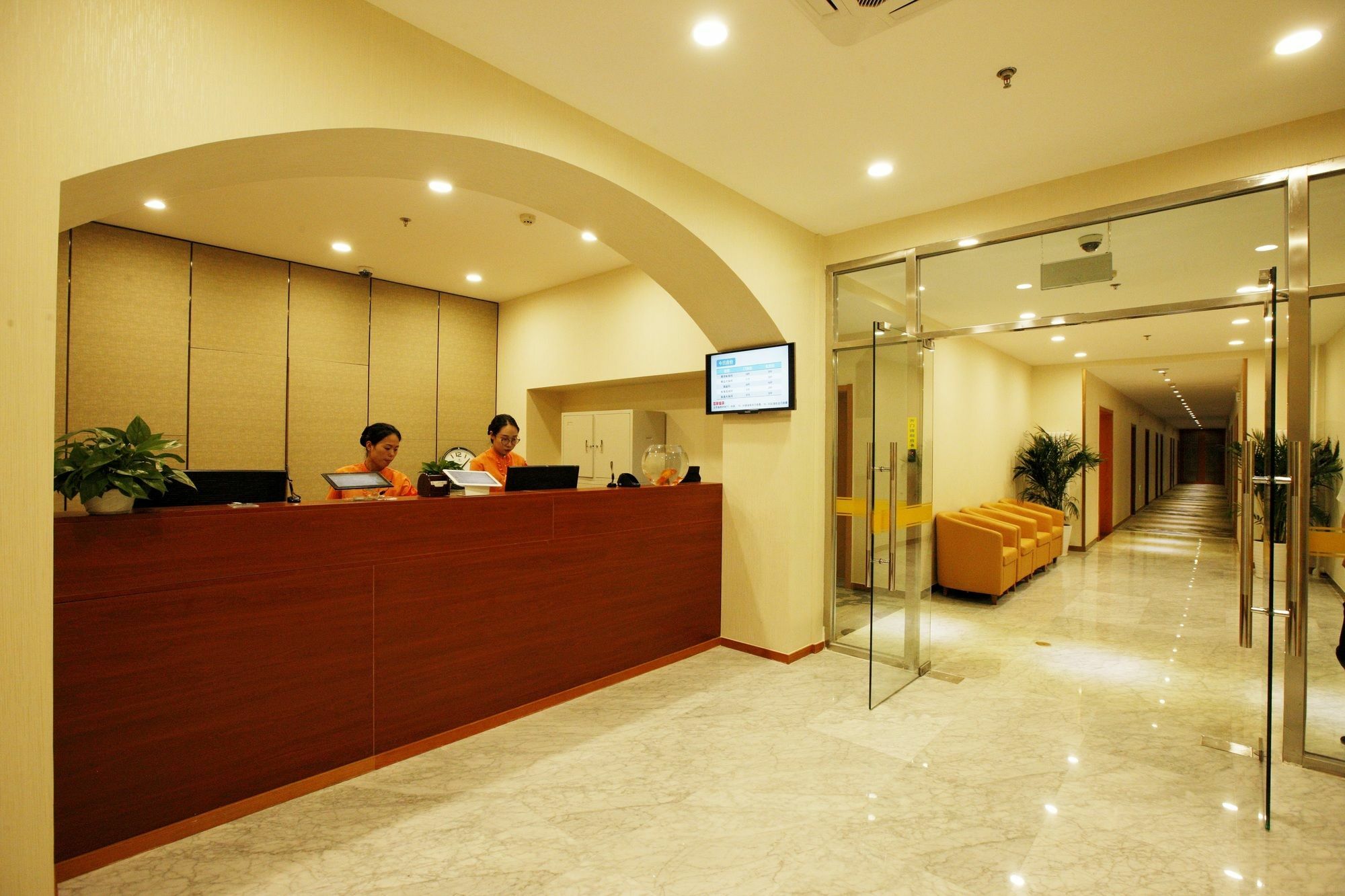 Beijing Dongdan Hotel Near Wangfujing Street,Tian'Anmen Square,The Forbidden City,Free Self-Service Laundry Room Exterior photo